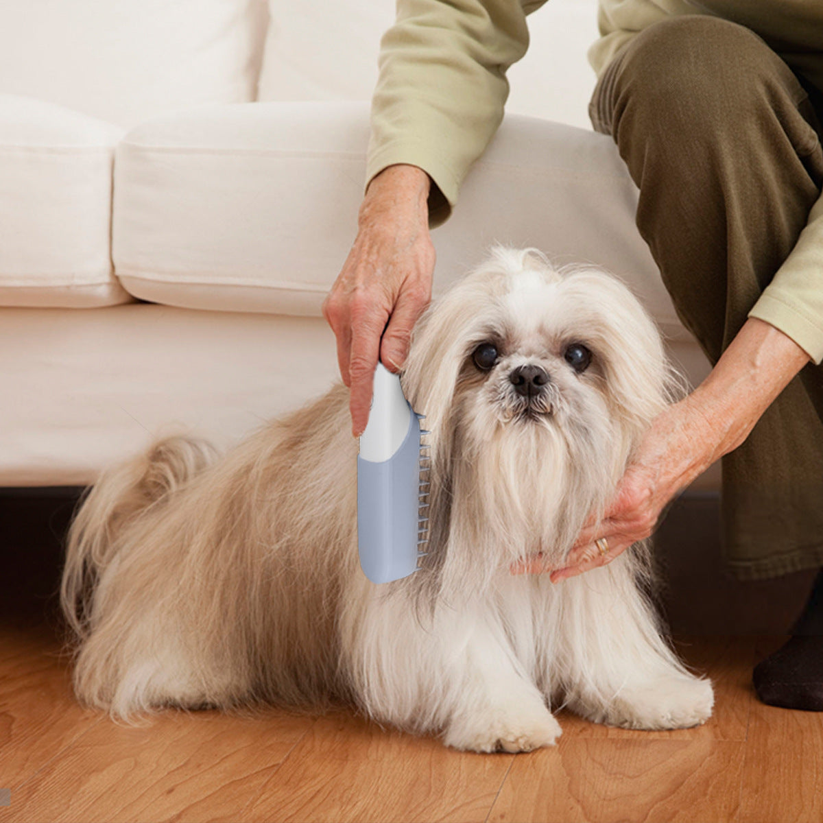 Pamper Your Pet with the Pet Silicone Massage Brush